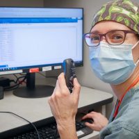 乔尔·丹尼斯（Joelle Dennis）